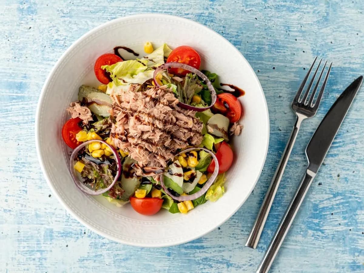 Co dietetycznego na kolację? Zdrowe i sycące przepisy na każdą porę