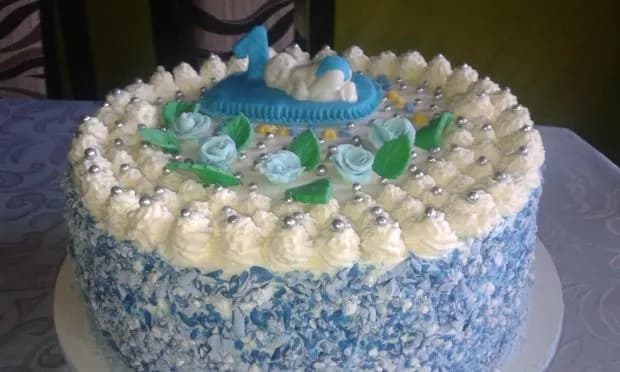 Zdrowy tort na roczek przepis – smaczny i bez cukru dla malucha